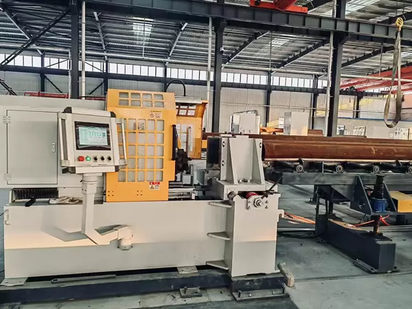 CNC pipe beveling machines