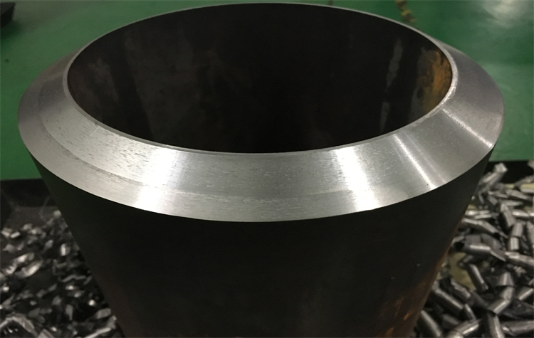 Steam Pipeline: 10″x30mm 12Cr1MoV Pipe Cutting and Beveling