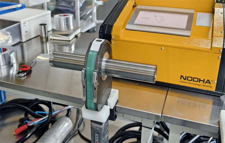 Efficiently complete the cutting, beveling, and welding of &Oslash;50.8&times;2.9 stainless steel pipes